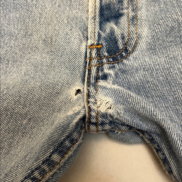 VINTAGE 90s LEVI’S 501 BUTTON FLY STRAIGHT LEG BROKEN-IN JEANS USA 100% COTTON - Picture 7 of 16